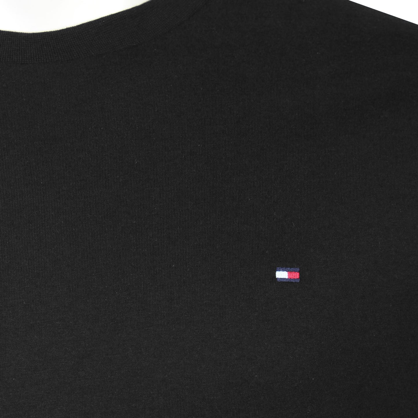 Tommy Hilfiger Plus Size Regular Solid T-Shirt Black