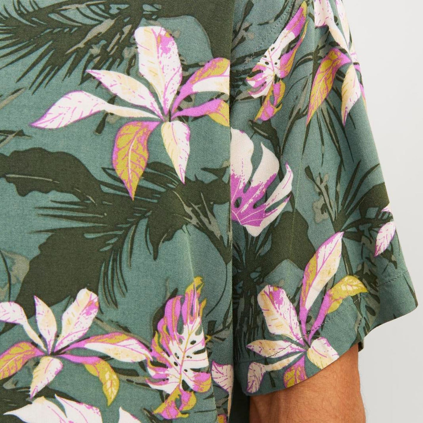 Plus Size Luke Tampa Aop Floral S/S Shirt Laurel Wreath